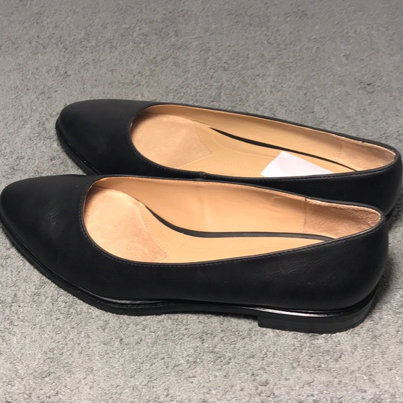 Naturalizer Bengol Black Leather Flats - Picture 4 of 7